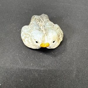 VINTAGE LOVE BIRD FIGURINE